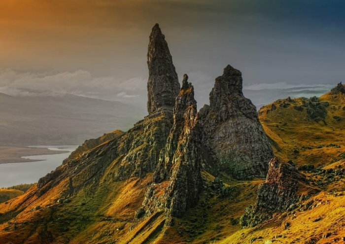 Isle Of Skye Old Man Of Storr Framed Print